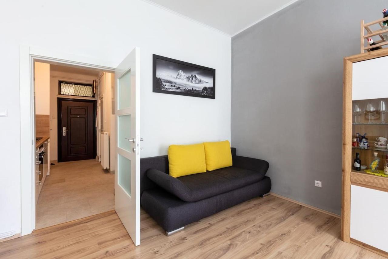 Sunny Renovated Apartment Close To Downtown Wien Eksteriør bilde