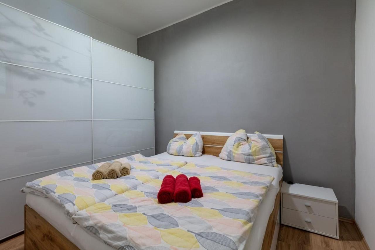 Sunny Renovated Apartment Close To Downtown Wien Eksteriør bilde